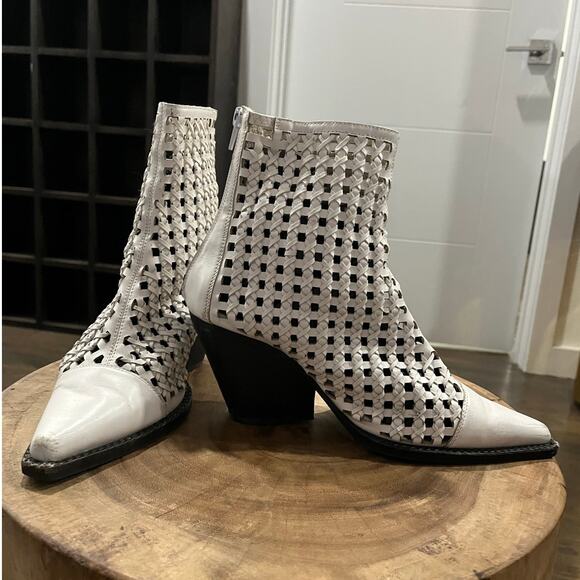 Jeffrey Campbell Leather White Waven Woven Wicker Booties Boots Shoes 7.5  $245 - Picture 12 of 16